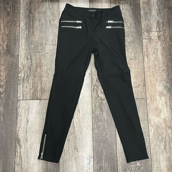 Trouve Nordstrom Skinny Pants Zipper Pocket and Ankle Detail Stretchy Black Sz 0 - Picture 1 of 9